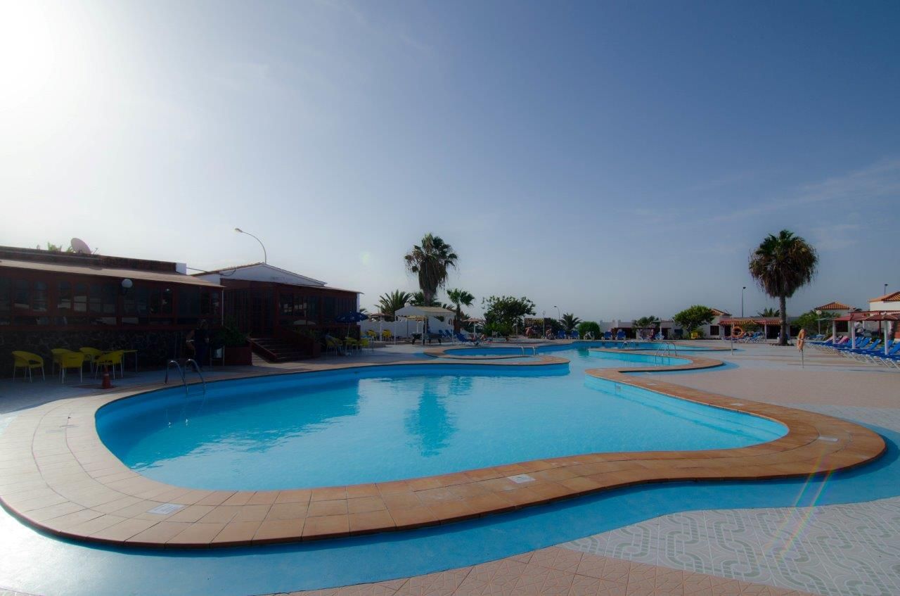 Castillo Beach Bungalows Park 3